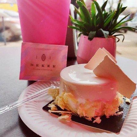 Deker Patissier & Chocolatier